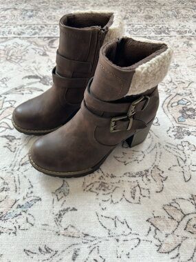 Women's Brown Faux-Leather Ankle Boots with Shearling Cuff